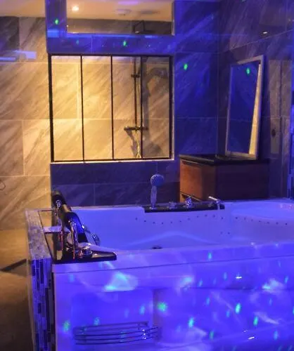 Villa Insolite Erotika